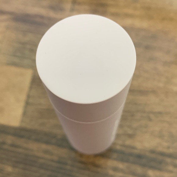 Westman Atelier Skin Foundation Stick Atelier O - Picture 5 of 8